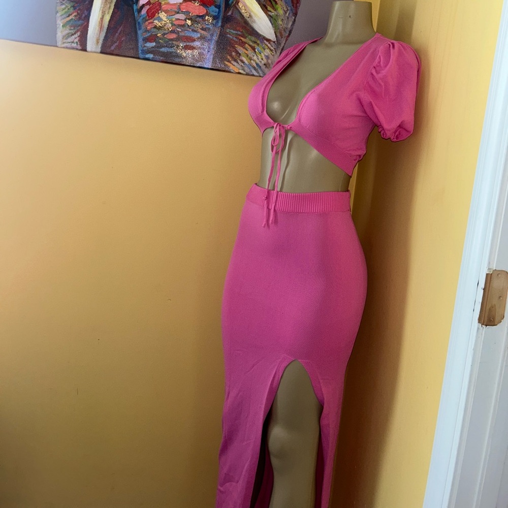 Pink skirt set